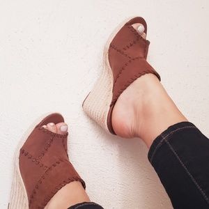 Espadrille sandals from Crown Vintage!